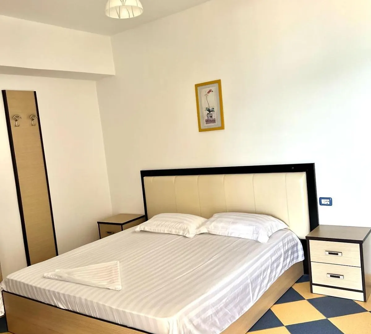 Hotel Jonufra Vlore