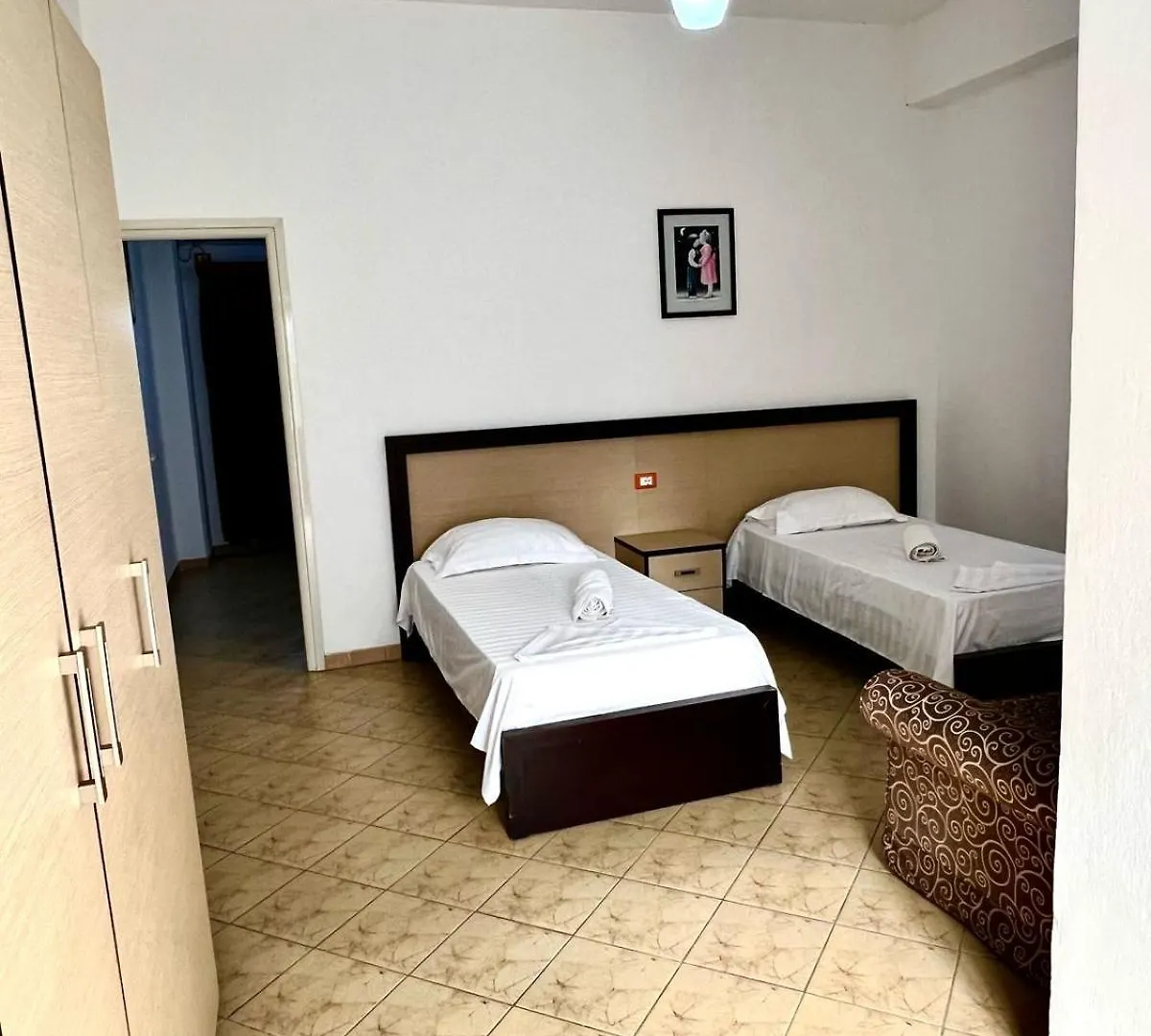 ****  Hotel Jonufra Vlore Albania