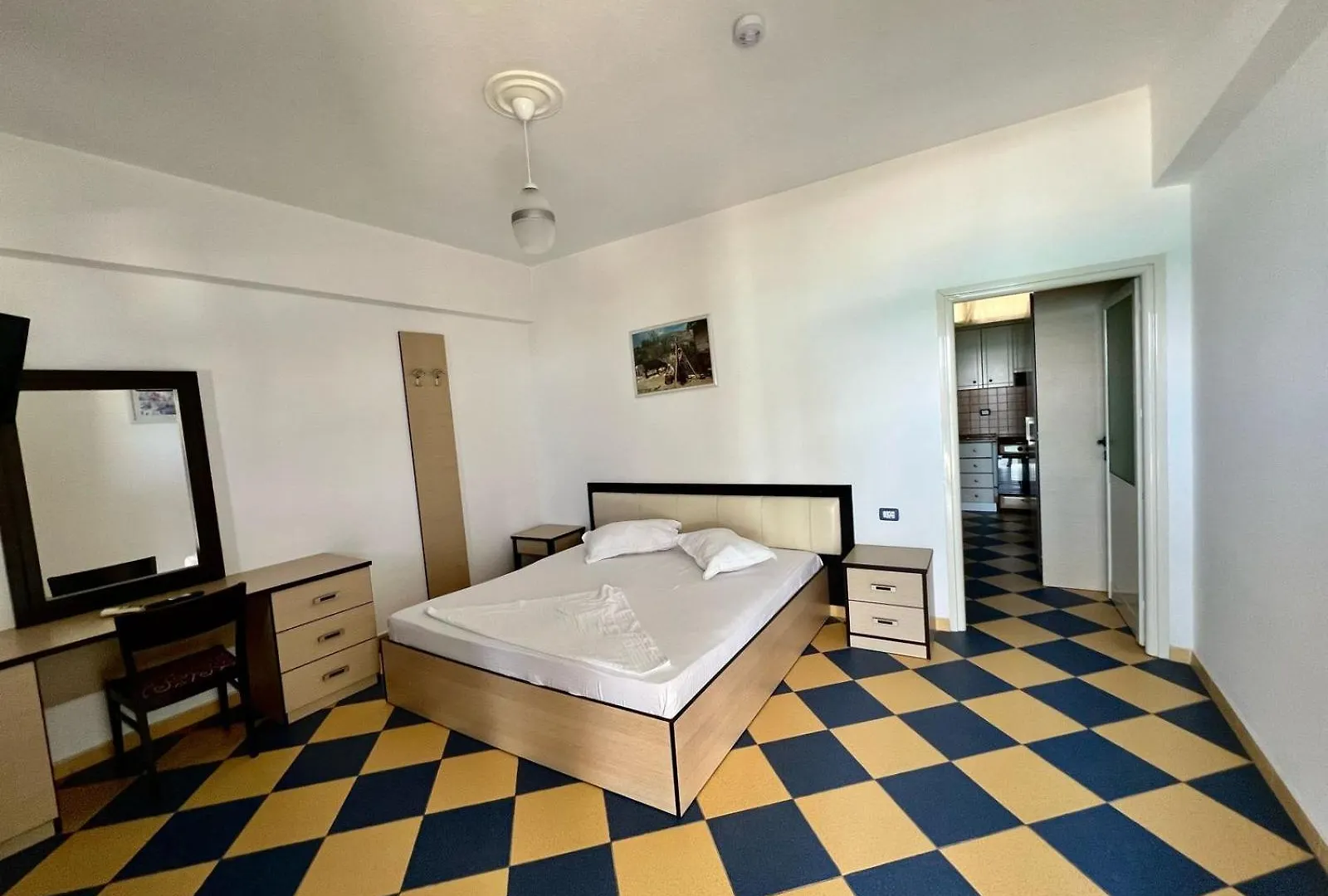 Hotel Jonufra Vlore Albania