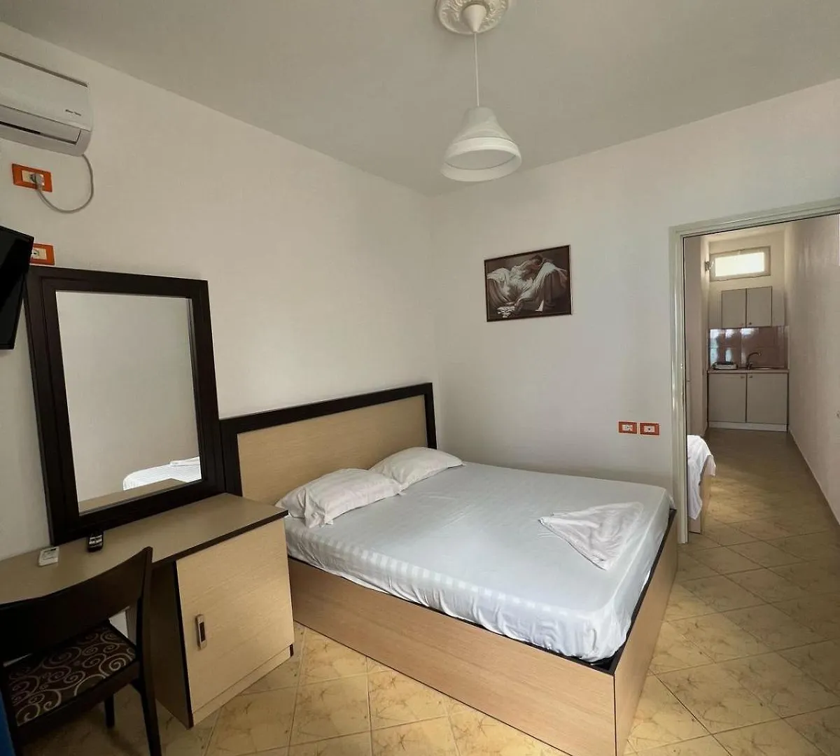 Hotel Jonufra Kanine Albanien